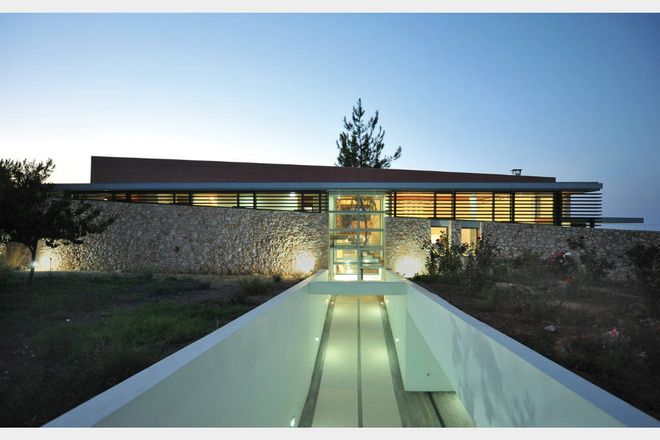 vila_agios_matthaios