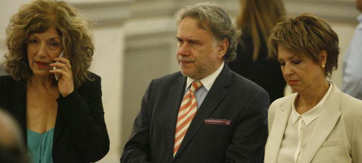 to-παρασκήνιο-της-ορκωμοσίας-η-έκπληξη-269338