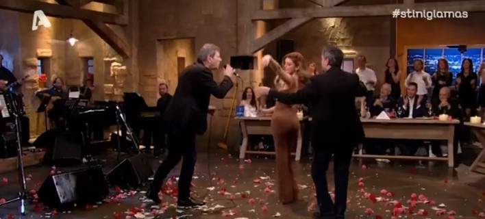 η-σέξι-ηθοποιός-τραϊάνα-ανανία-χορεύε-329816