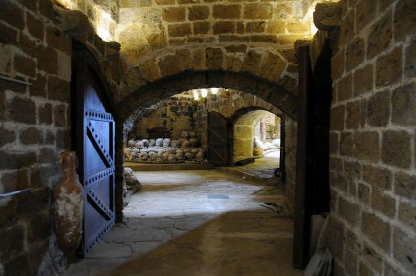 ανοίγει-το-θαλάσσιο-ενετικό-φρούριο-rocca-a-m-409738