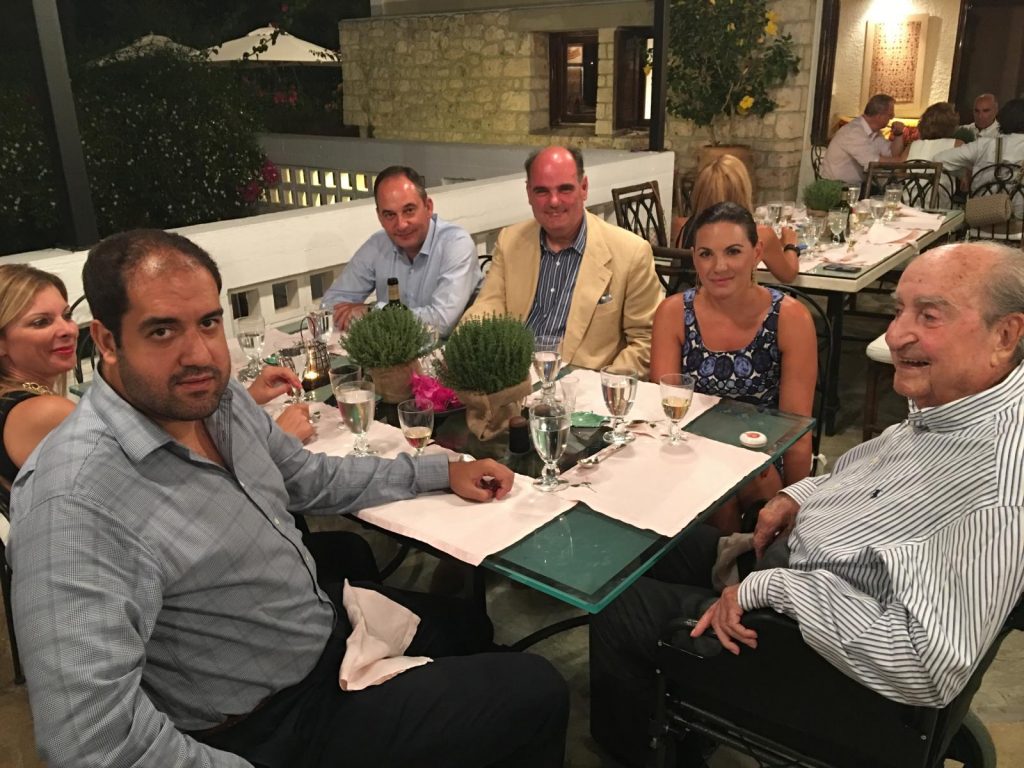 χανιά-έφαγαν-τσιγαριαστό-τσίπρα-στ-410801