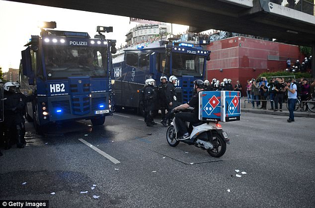 ντελιβεράς-σπάει-την-πορεία-κατά-των-g20-557920