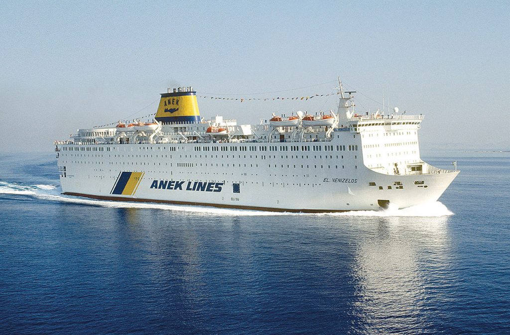 ανεκ-αρνητική-η-τράπεζα-πειραιώς-στην-730814