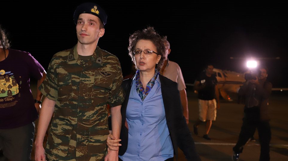 οι-167-ημέρες-αγωνίας-και-η-αγκαλιά-των-γο-727490