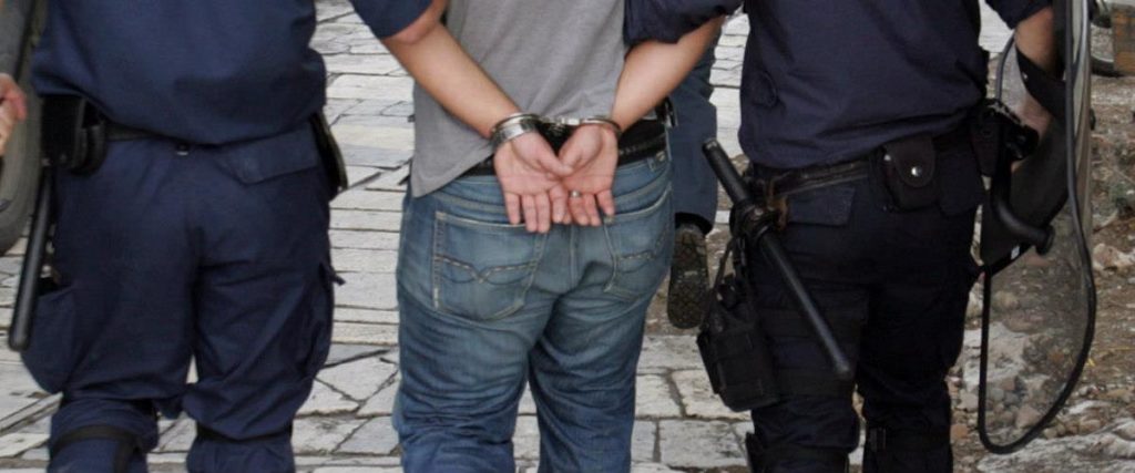 26χρονος-λήστεψε-20χρονη-άρπαξε-μετρητά-740818