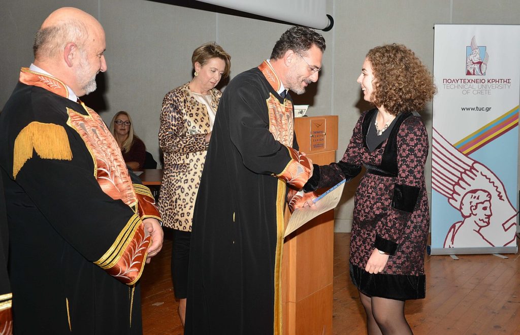 χανιά-απονομές-μεταπτυχιακών-διδακτ-776097