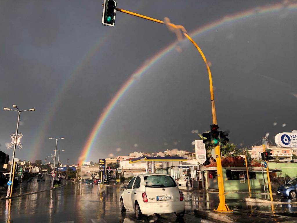 η-βροχή-έφερε-όχι-ένα-αλλά-διπλό-ουράνι-793793