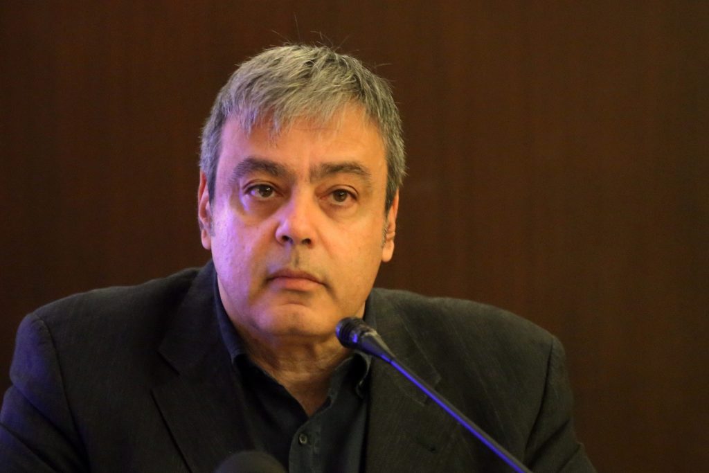 μήνυμα-βερναρδάκη-με-πολλούς-αποδέ-808035