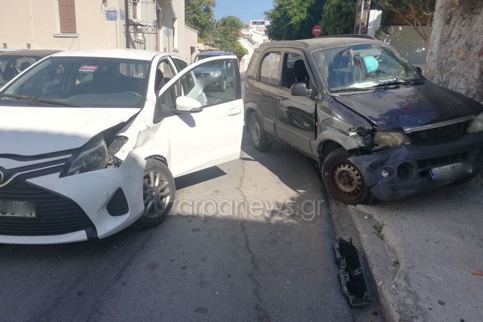 νέο-τροχαίο-στα-χανιά-στο-νοσοκομείο-μ-922091