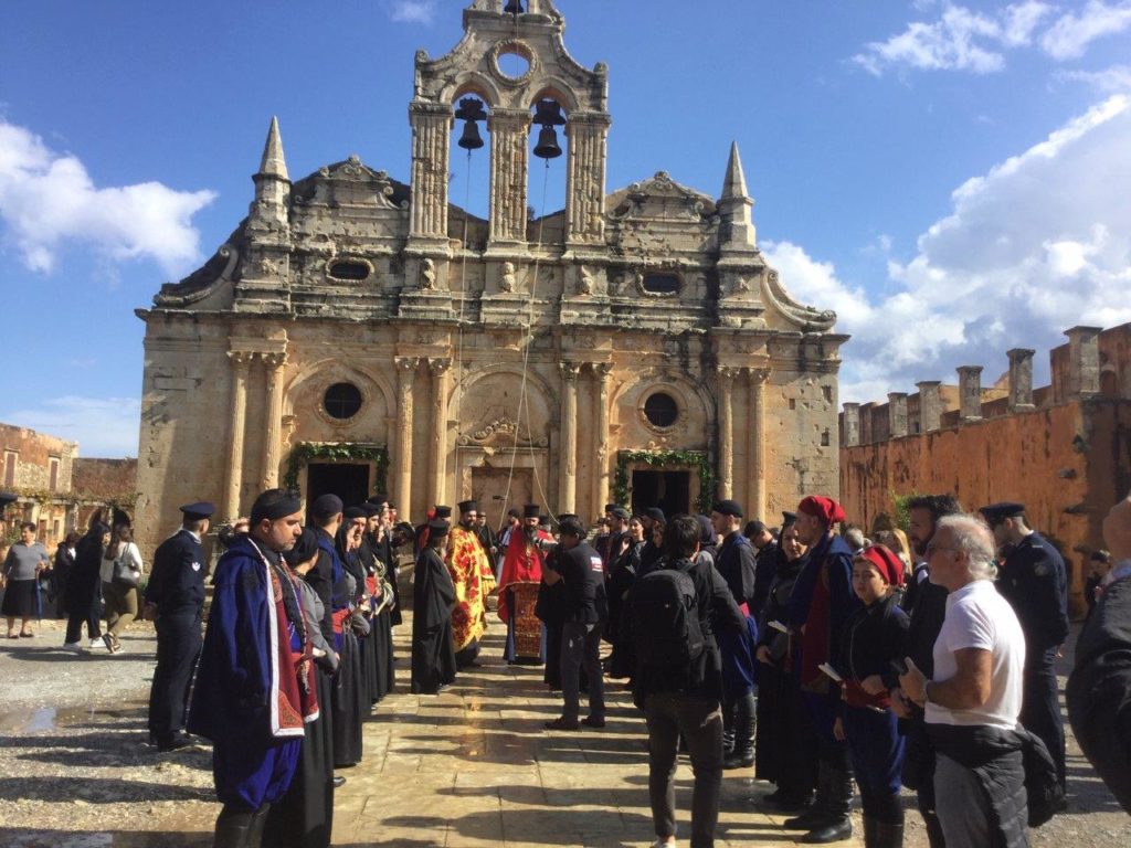 κρήτη-τίμησαν-τους-ήρωες-της-μονής-αρκ-950165