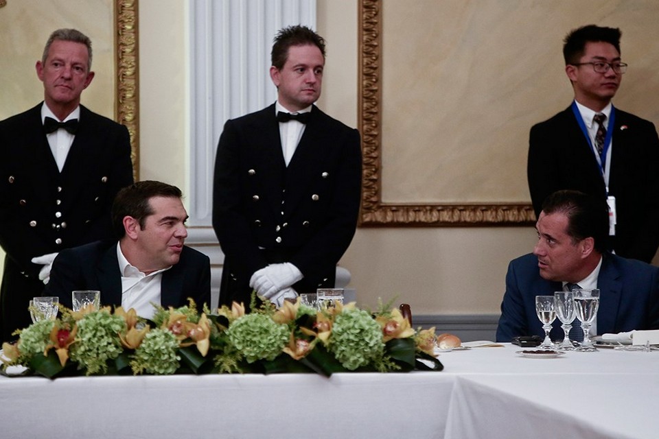 επίσημο-δείπνο-στο-προεδρικό-μέγαρο-951723