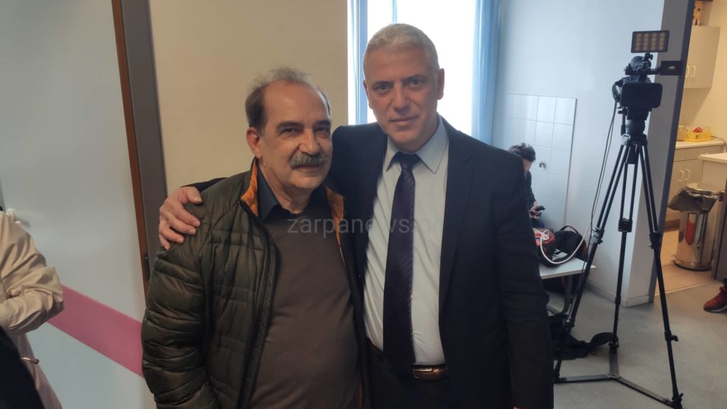 σε-καλό-κλίμα-η-αλλαγή-σκυτάλης-στη-δι-984063