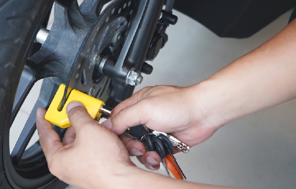 κρήτη-τον-σταμάτησαν-για-έλεγχο-και-αν-986349