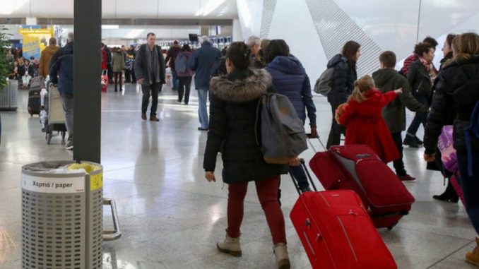 ξεκινούν-από-1-μαρτίου-οι-σχολικές-εκδρ-1005316