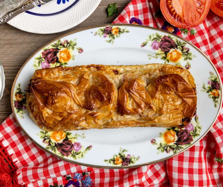 κρεατόπιτα-με-αρνί-από-το-πάσχα-1030186