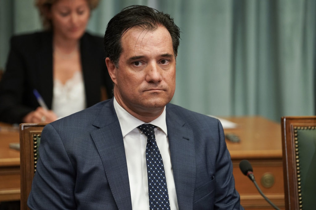 ο-άδωνις-ζητά-συγγνώμη-από-τον-κουρτά-1061211