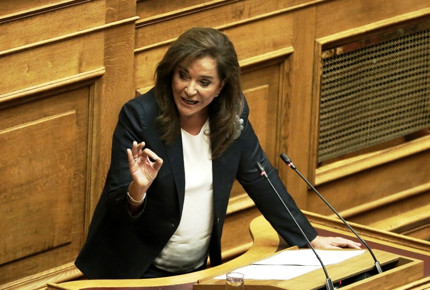 ντόρα-μπακογιάννη-παράδειγμα-κοινων-1058155