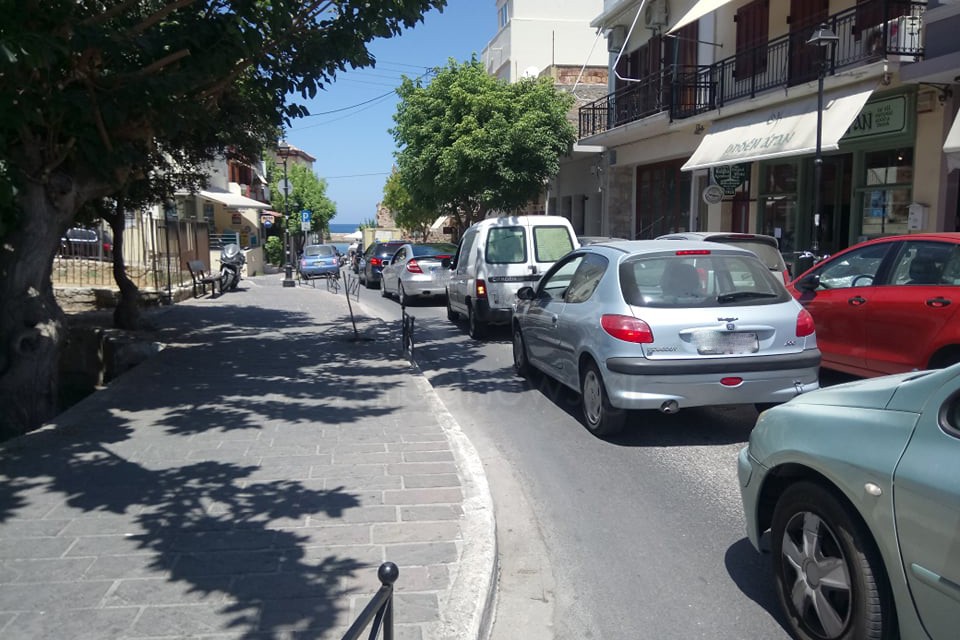 μποτιλιάρισμα-διαρκείας-στο-κέντρο-τ-1082328