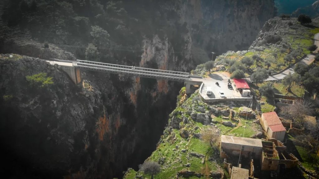 χανιά-νεκρός-στο-φαράγγι-της-αράδαινα-1123840