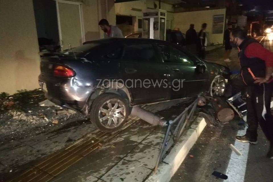 χανιά-τα-πήρε-όλα-σβάρνα-αυτοκίνητο-στ-1164270