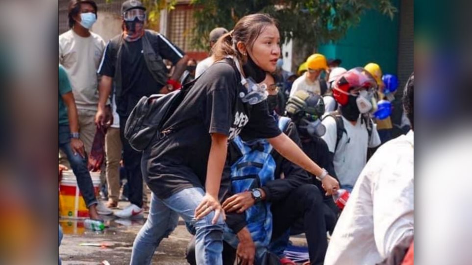 μιανμάρ-νεκρή-19χρονη-από-πυρά-των-δυνά-1186798