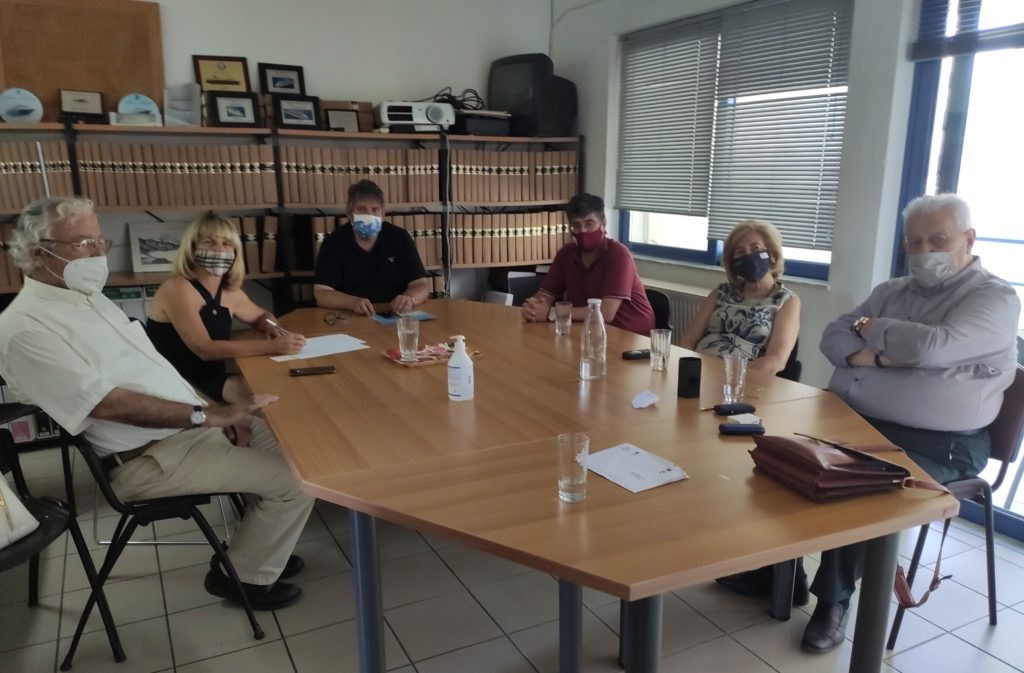 με-τον-πρόεδρο-του-λιμενικού-ταμείου-σ-1234790