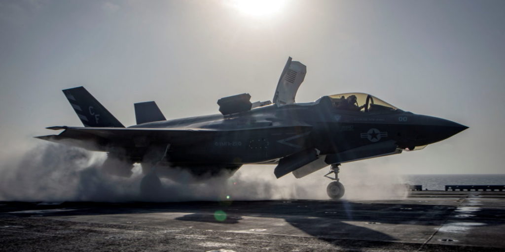 συντριβή-stealth-μαχητικού-f-35b-από-το-queen-elizabeth-το-ανα-1320616