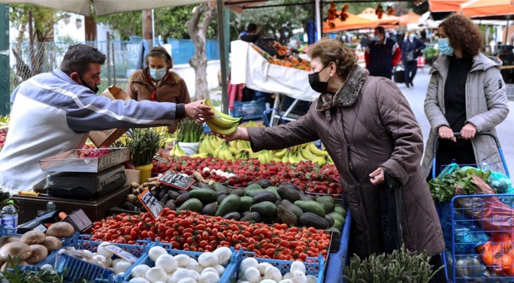 κρήτη-πανικός-στη-λαϊκή-από-αγροτικό-σ-1343783