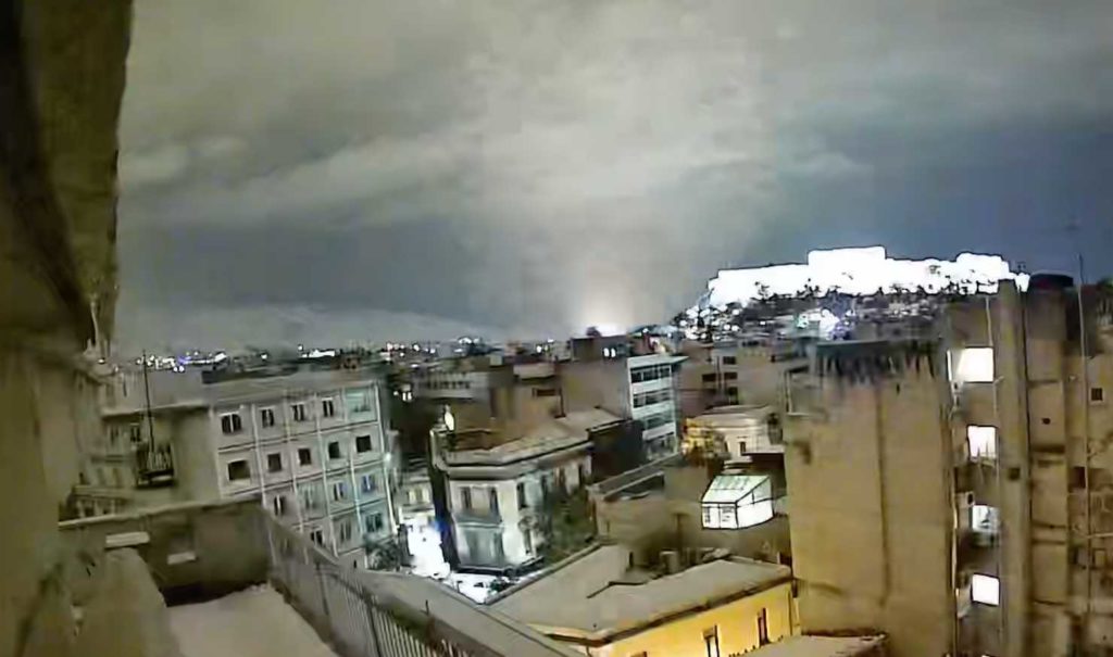 βίντεο-ντοκουμέντο-η-στιγμή-της-έκρηξ-1365151