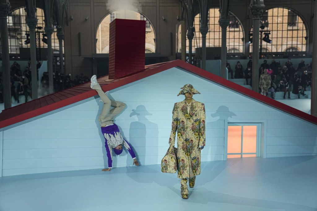 5-facts-που-πρέπει-να-ξέρεις-για-το-τελευταίο-1361957