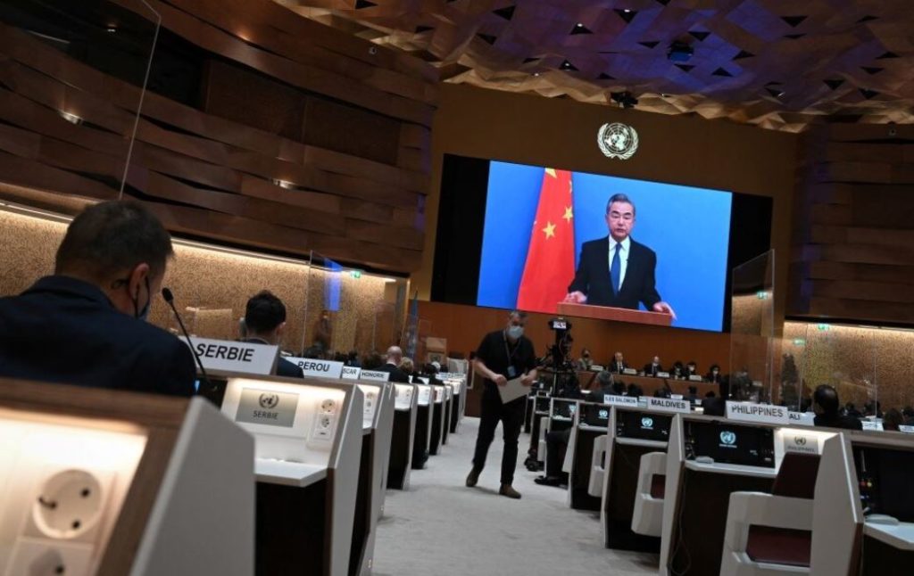 πεκίνο-h-kίνα-στην-σωστή-πλευρά-της-ιστο-1403475