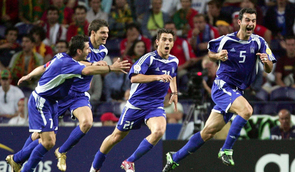 euro-2004-σαν-σήμερα-τo-ασημένιο-γκολ-που-έστ-1477289