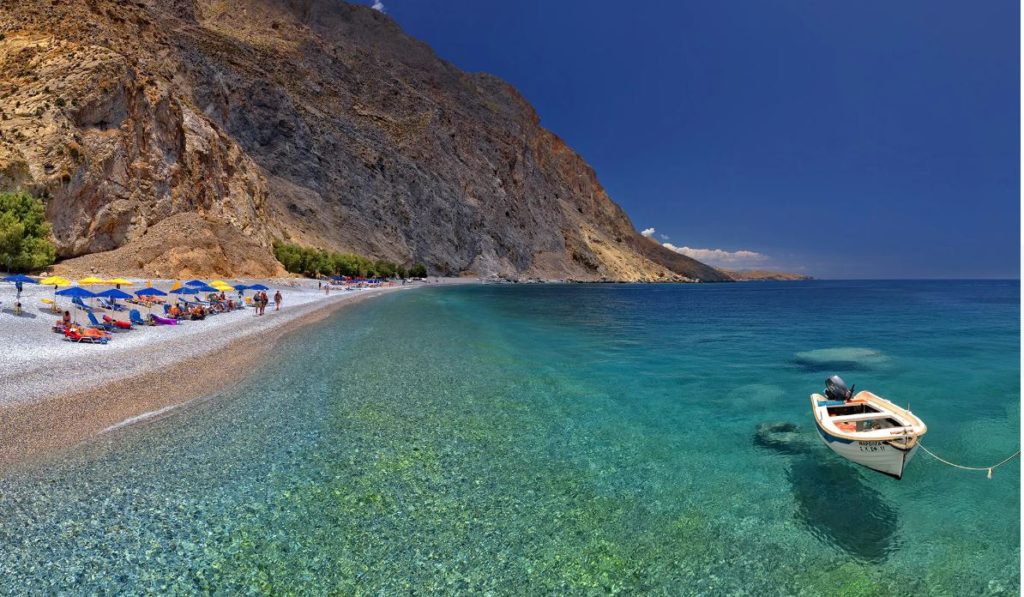 η-κρυμμένη-ακτή-στα-νότια-των-χανίων-με-1486204