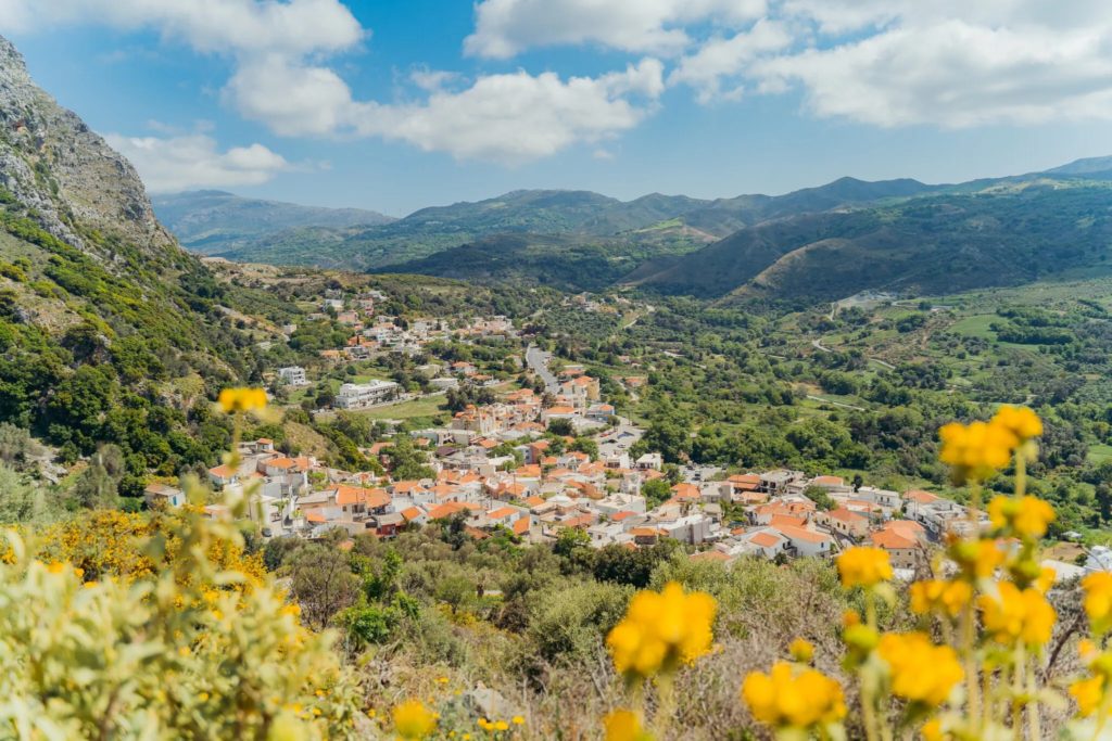 ένα-οροπέδιο-κι-ένας-οικισμός-με-ξεχωρ-1500618