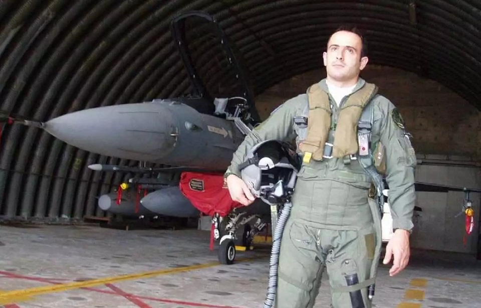 βίντεο-ντοκουμέντο-το-τουρκικό-f16-ενώ-π-1541884