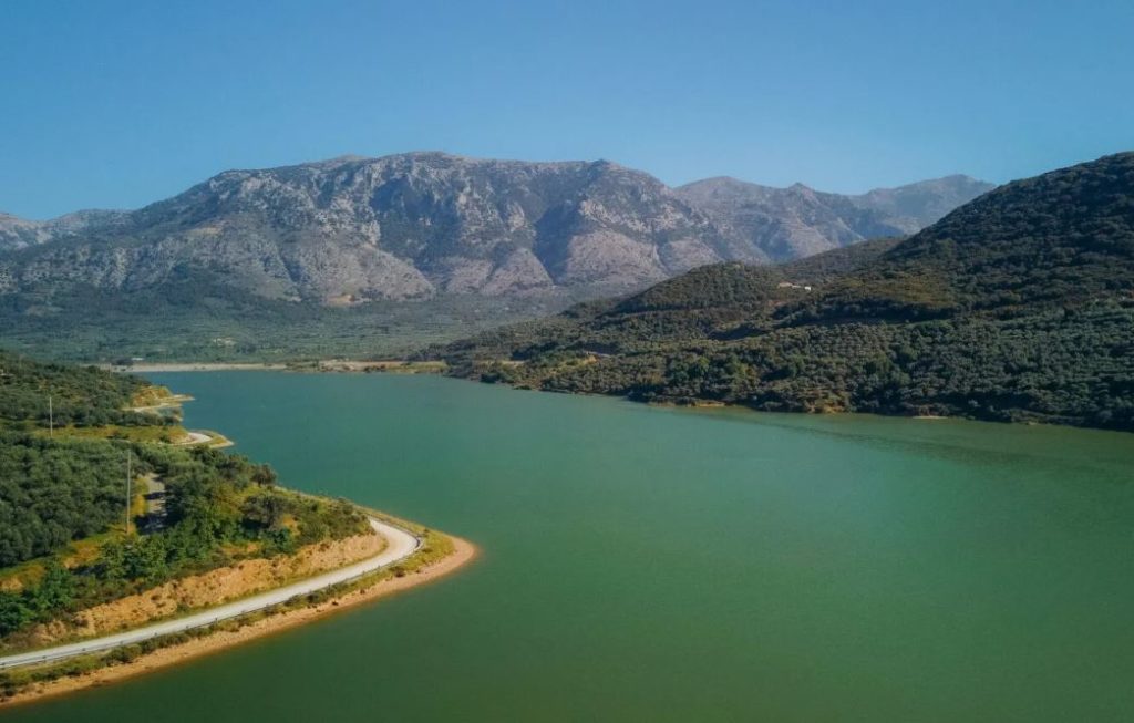 κρήτη-το-νερό-νεράκι-θα-πουν-ηράκλειο-1596797