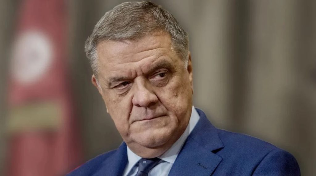 σε-κατ΄οίκον-περιορισμό-η-φοροτεχνικ-1607859