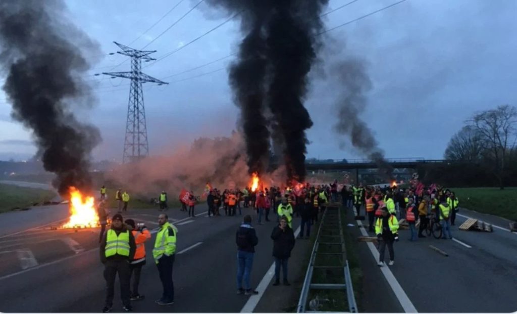 κόλαση-στη-γαλλία-για-το-συνταξιοδο-1653499