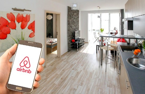 airbnb-τηλεφωνούσε-στην-κίνα-μέσω-internet-και-φέσ-1685408