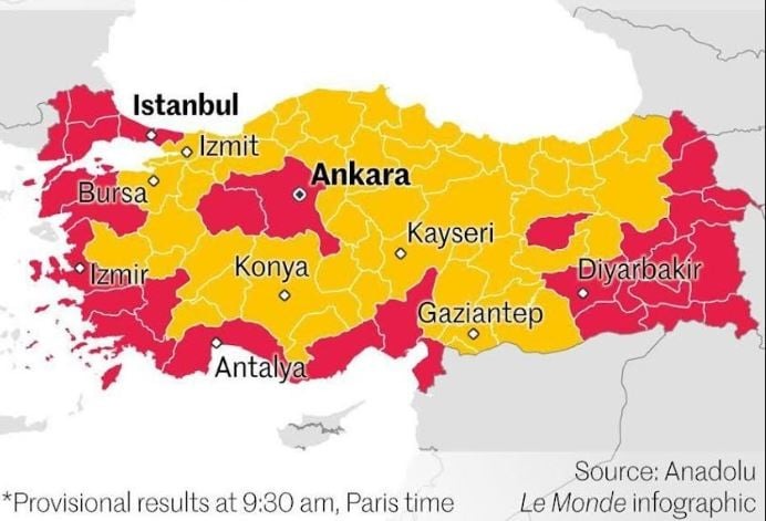 σάλος-με-τον-χάρτη-της-le-monde-που-δείχνει-ελ-1693163