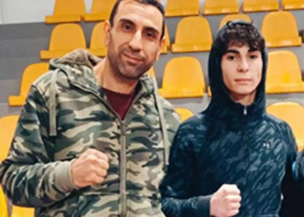 πανελλήνιες-2023-πατέρας-και-γιος-πέρασα-1722457