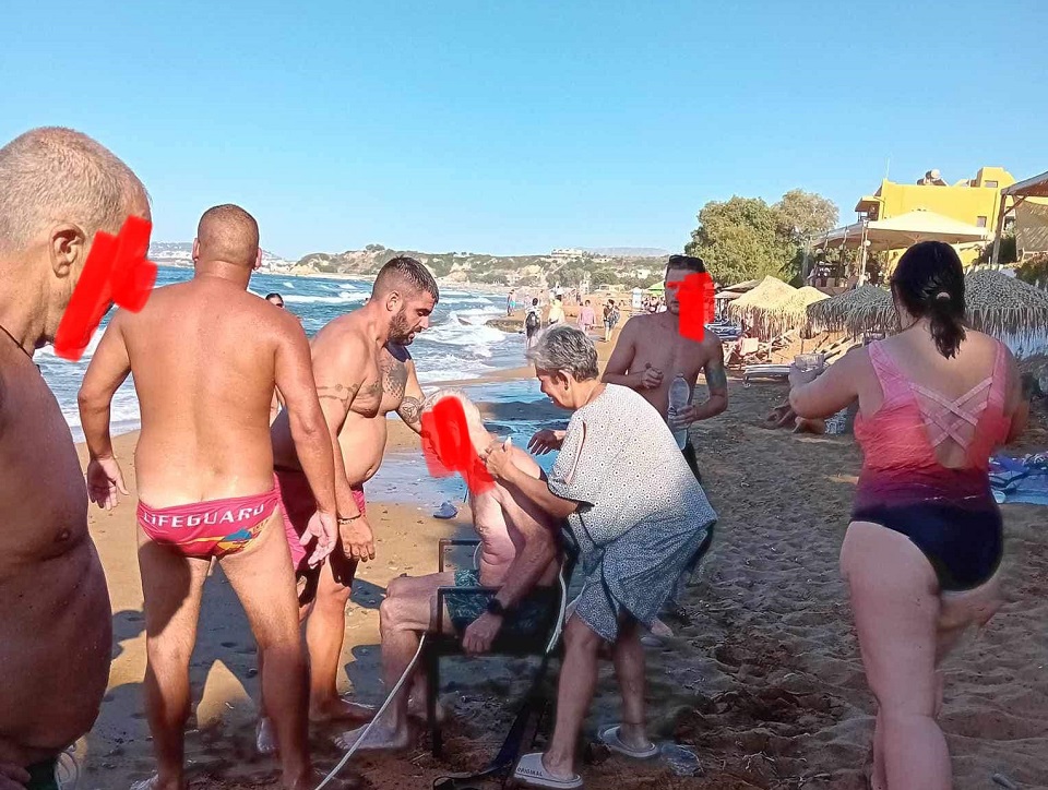 χανιά-λουόμενοι-πάλευαν-με-τα-κύματα-8211-1743015