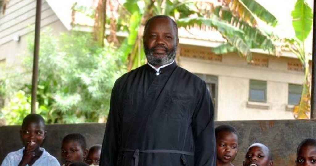 από-την-κρήτη-στην-ουγκάντα-για-την-μόρ-1804460