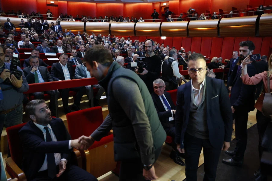 η-ψυχρή-χειραψία-κασσελάκη-ανδρουλά-1803996