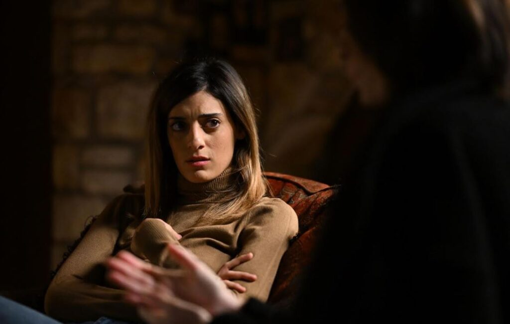 σασμός-η-πρόταση-της-αργυρώς-στον-αστέ-1815203