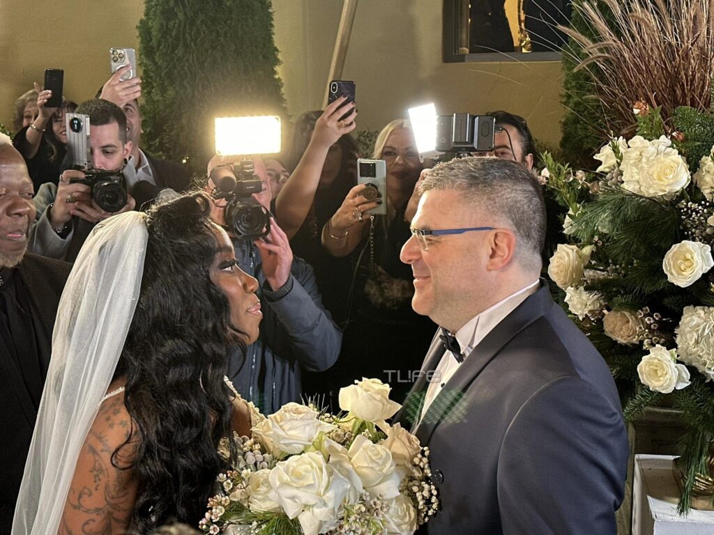 ελίζαμπεθ-ελέτσι-ντύθηκε-νυφούλα-π-1811002