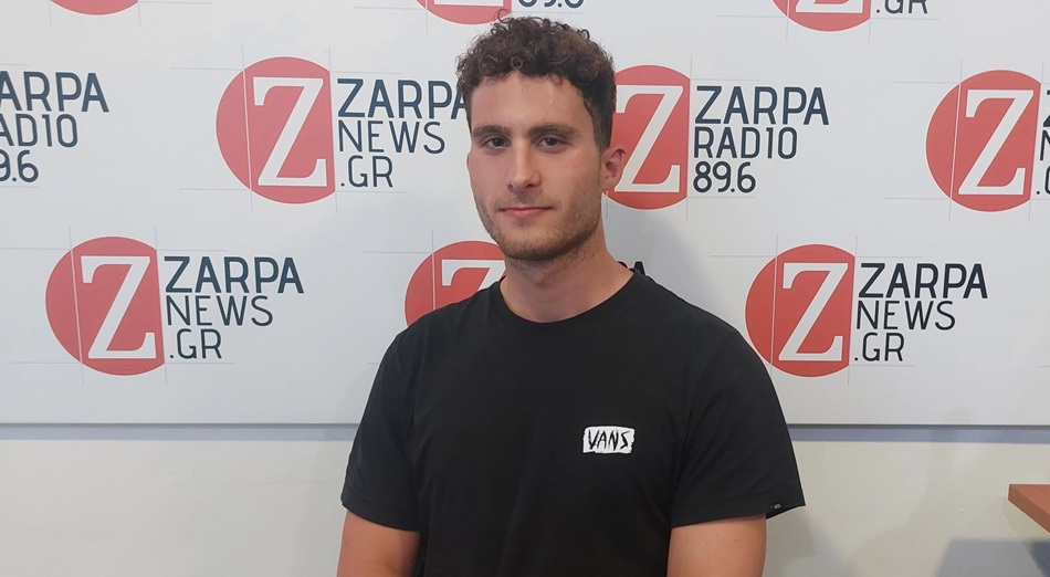 απόστολος-παπαστάμος-δεν-θα-έφευγα-απ-1811742