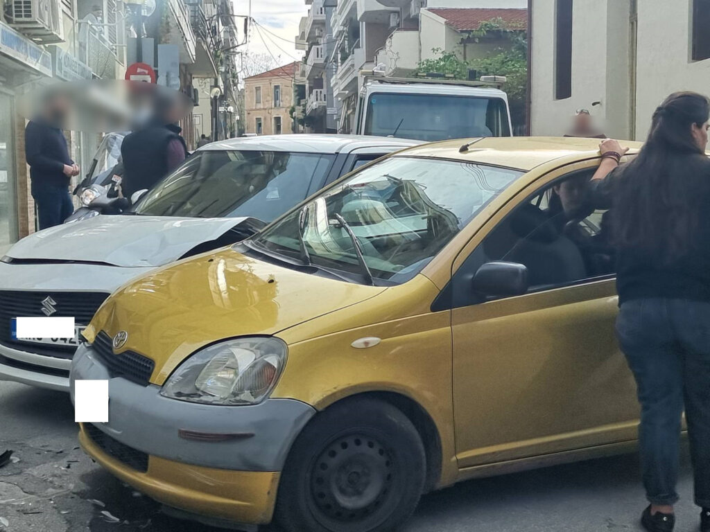 νέο-τρακάρισμα-στην-οδό-σφακίων-photos-1813819