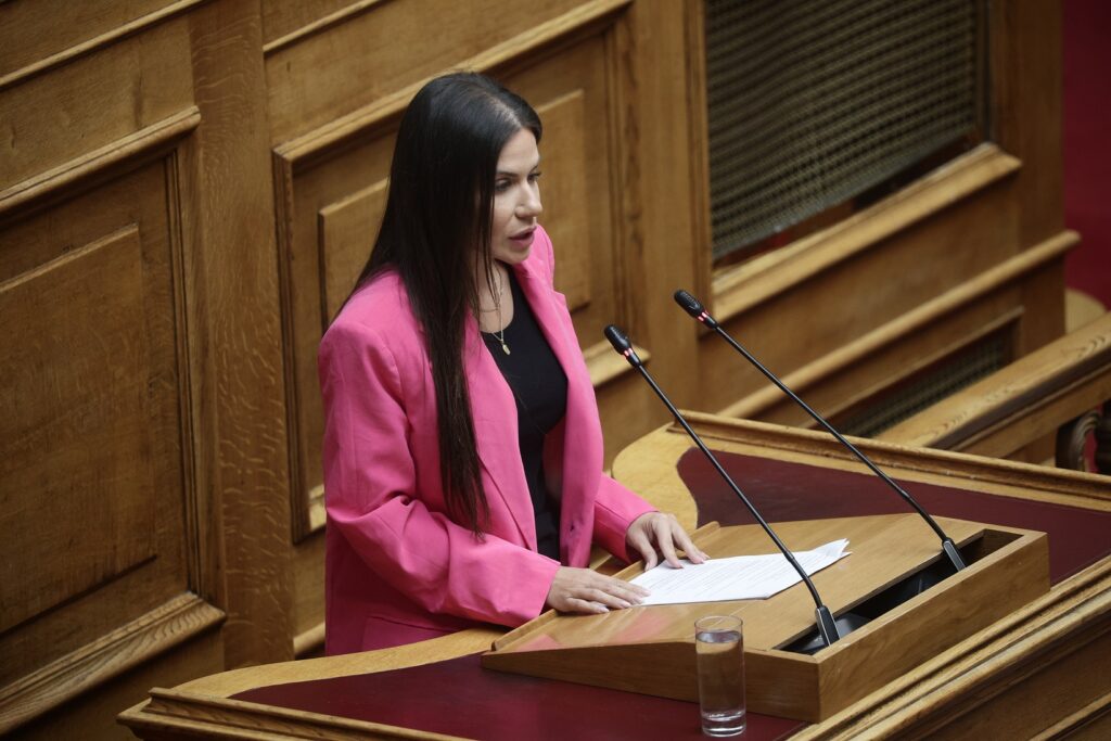 βατσινά-προς-αυγενάκη-ο-αγροτικός-κόσ-1831263