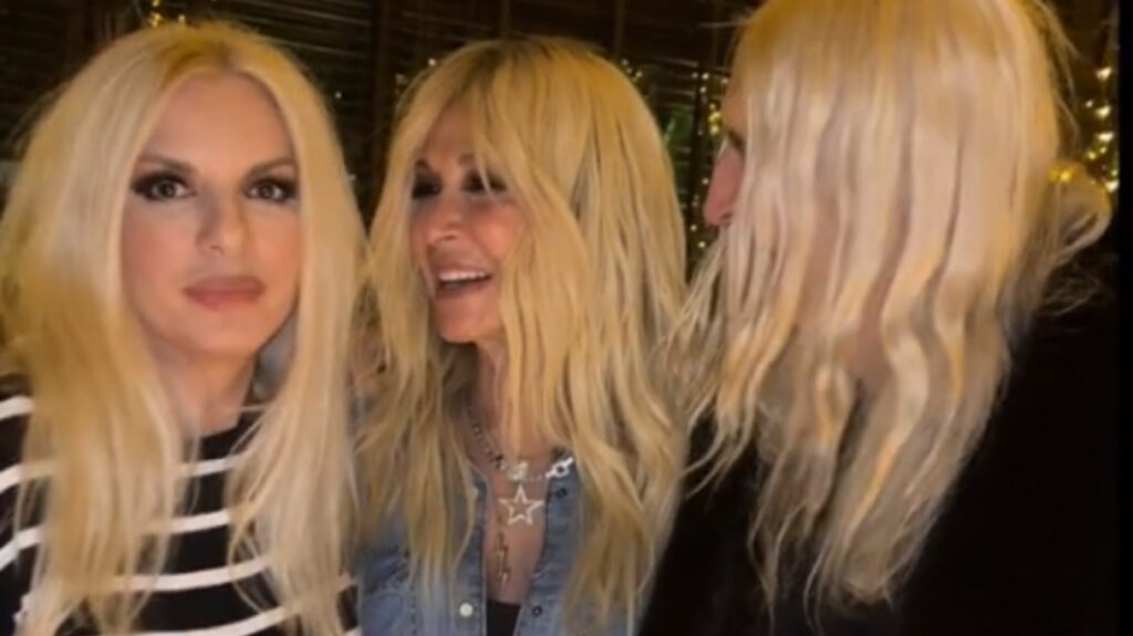 viral-το-βίντεο-με-βίσση-καρβέλα-και-πάνια-8211-1845219